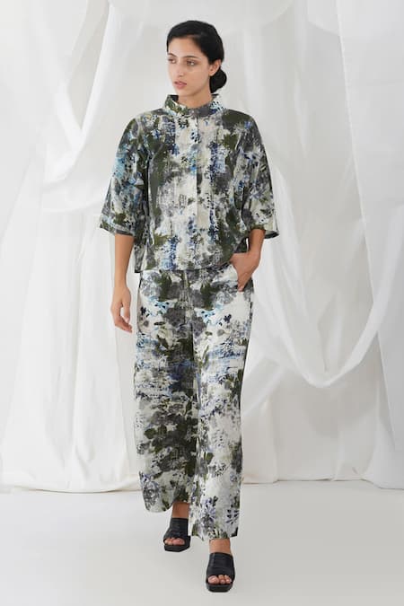 Yavi Black 100%cotton Abstract Motifs Mandarin Collar Kumori Printed Shirt