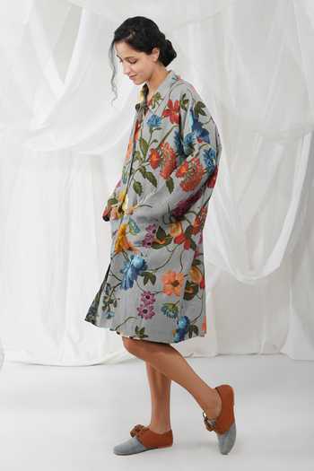 Buy_Yavi_Blue 100% Linen Floral Print Collared Neck Hana Jacket_Online_at_Aza_Fashions