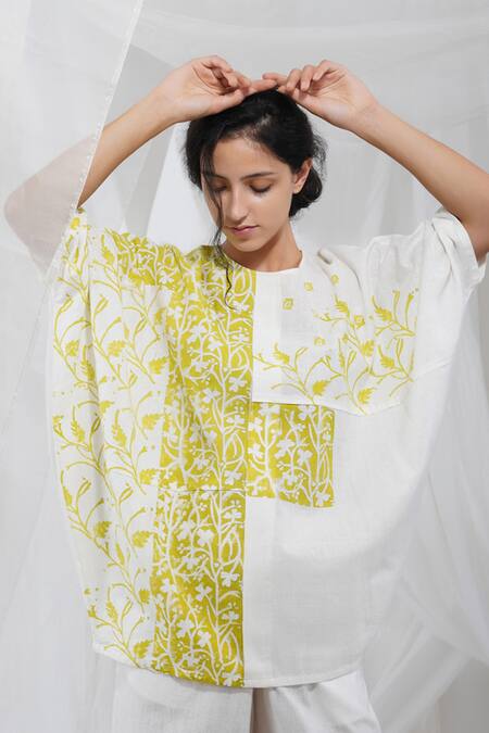 Buy Yavi White 100%cotton Floral Motifs Round Nai Print Top Online at Aza Fashions Buy_Yavi_White 100%cotton Floral Motifs Round Nai Print Top_Online_at_Aza_Fashions