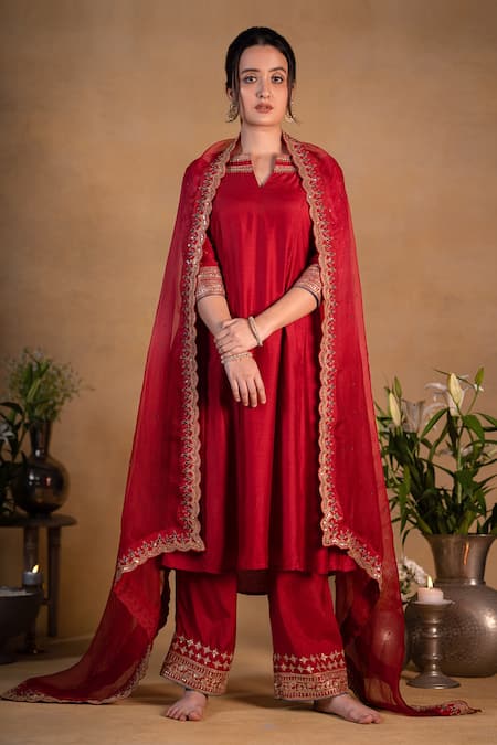 Pants and Pajamas Organza Embroidered Dupatta 