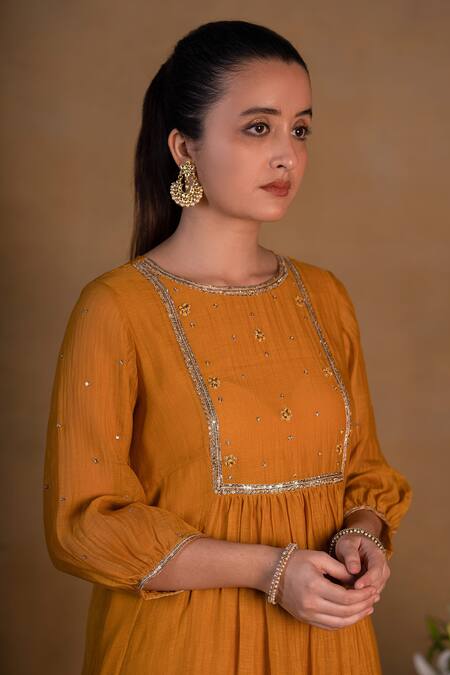 Shop Pants And Pajamas Pink Chanderi Sequins, Zardozi Work Round Embroidered Kurta Online at Aza Fashions Shop_Pants And Pajamas_Pink Chanderi Sequins, Zardozi Work Round Embroidered Kurta _Online_at_Aza_Fashions