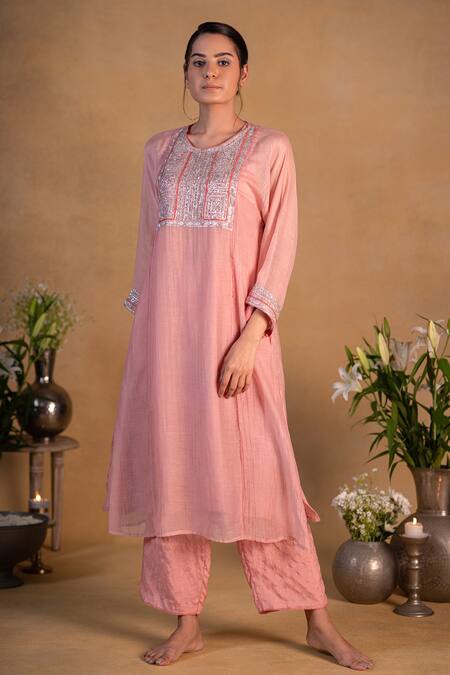 Pants And Pajamas Pink Chanderi, Cotton Silk, Tissue Silver Zari Zardozi Embroidered Kurta Set Online at Aza Fashions Pants And Pajamas_Pink Chanderi, Cotton Silk, Tissue Silver Zari Zardozi Embroidered Kurta Set _Online_at_Aza_Fashions