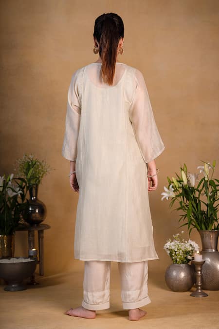 Shop Pants And Pajamas Beige Organza, Chanderi, Cotton Silk Thread Work, Zardozi Embroidered Kurta Set at Aza Fashions Shop_Pants And Pajamas_Beige Organza, Chanderi, Cotton Silk Thread Work, Zardozi Embroidered Kurta Set _at_Aza_Fashions
