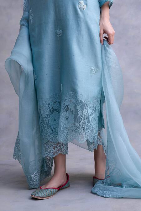 Chandbari_Blue Chanderi, Silk Organza Floral Motifs Keyhole Kurta Set_Online_at_Aza_Fashions