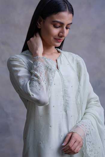 Chandbari Chanderi Embroidered Kurta Set 