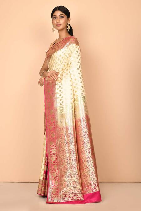 Samyukta Singhania_Beige Silk Embroidery, Zari Floral Woven Banarasi Saree _Online_at_Aza_Fashions