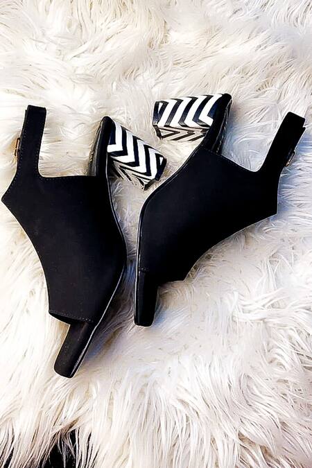 The Alter Black Print Freeda Statement Block Heels Online at Aza Fashions The Alter_Black Print Freeda Statement Block Heels _Online_at_Aza_Fashions