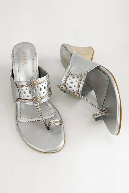 The Alter Silver Cut Work Myra Kolhapuri Block Heels at Aza Fashions The Alter_Silver Cut Work Myra Kolhapuri Block Heels _at_Aza_Fashions