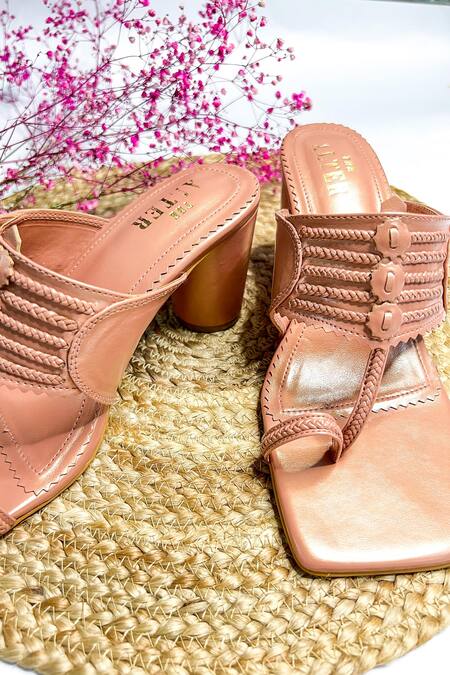 The Alter Peach T-shaped Kolhapuri Block Heels at Aza Fashions The Alter_Peach T-shaped Kolhapuri Block Heels_at_Aza_Fashions
