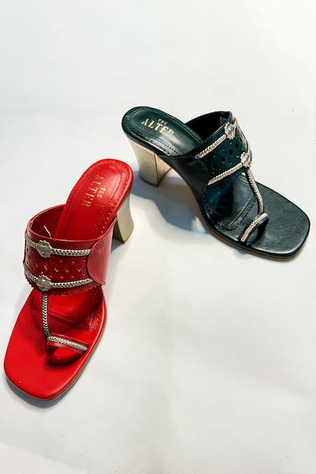 Buy The Alter Green Cut Work Bottle Braided Kolhapuri Block Heels Online at Aza Fashions Buy_The Alter_Green Cut Work Bottle Braided Kolhapuri Block Heels _Online_at_Aza_Fashions