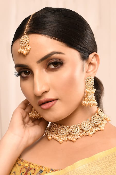 Shop_Nayaab by Aleezeh_Gold Plated Jadau Kundan Floral Choker Set _at_Aza_Fashions