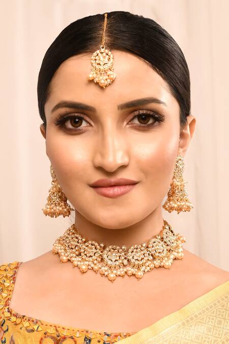 Nayaab by Aleezeh_Gold Plated Jadau Kundan Floral Choker Set _Online_at_Aza_Fashions