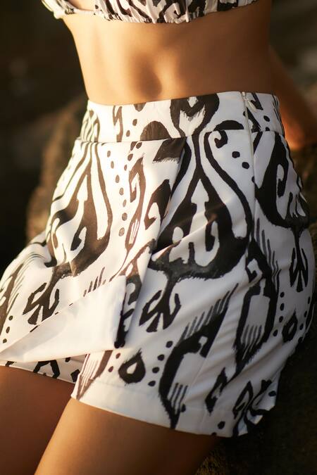Shop_Ankita Dharman_Black Crepe Printed Theia Skorts _Online_at_Aza_Fashions