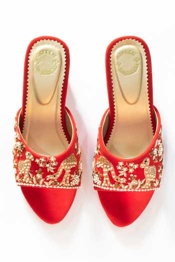 Shiveen Shiveen_Red Embroidery Swan Velvet Block Heels_Online_at_Aza_Fashions