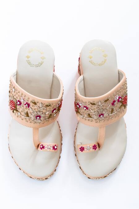 Shiveen Shiveen_Peach Embroidery Wageesha Wedges _Online_at_Aza_Fashions