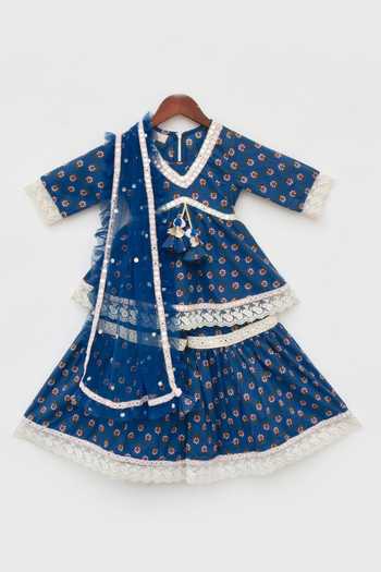 Buy_FAYON KIDS_Blue Cotton, Net Lace Floral Print Kurta Sharara Set _Online_at_Aza_Fashions