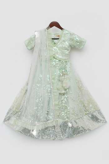 Buy FAYON KIDS Green Net Sequins Embroidered Lehenga Set Online at Aza Fashions Buy_FAYON KIDS_Green Net Sequins Embroidered Lehenga Set _Online_at_Aza_Fashions