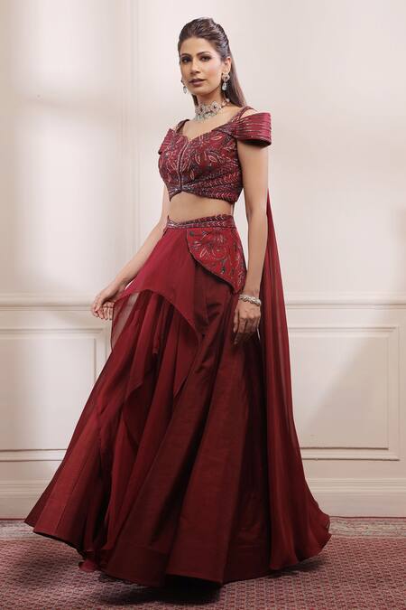 ISHA GUPTA TAYAL_Red Raw Silk, Organza Cutdana, Dabka, Zardozi Draped Winged Blouse And Lehenga Set _Online_at_Aza_Fashions