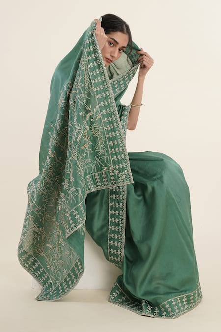Rashi Jain_Green Chanderi Floral Motifs Embroidered Saree_Online_at_Aza_Fashions