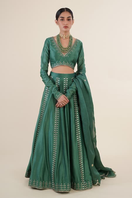 Rashi Jain Leaf Embroidered Lehenga Set 