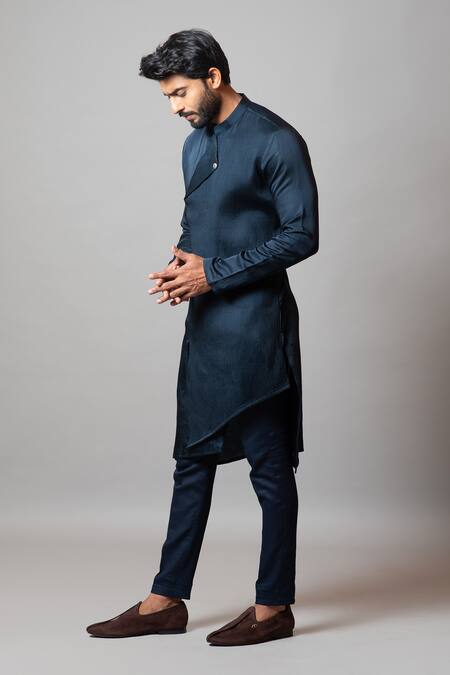 PAARSH_Blue Linen Satin, Malai Cotton Grave Abyss Kurta Set_Online_at_Aza_Fashions