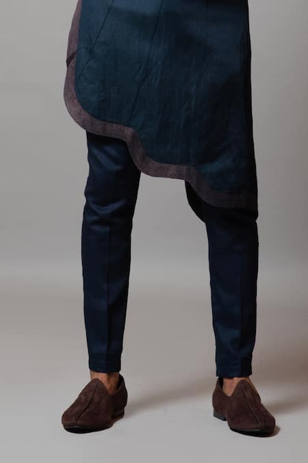 Buy_Paarsh_Blue Linen Satin, Malai Cotton Rogue Wave Pintuck Kurta Set _Online_at_Aza_Fashions