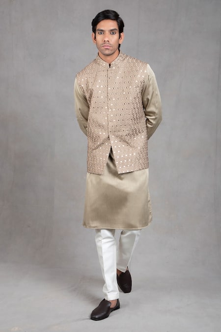 Rng Safawala_Green Raw , Dupion Thread, Mirrorwork Embroidered Bundi And Kurta Set _Online_at_Aza_Fashions