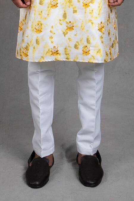 Shop_Rng Safawala_Yellow Cotton Silk Tie And Dye & Print Kurta Set_Online_at_Aza_Fashions