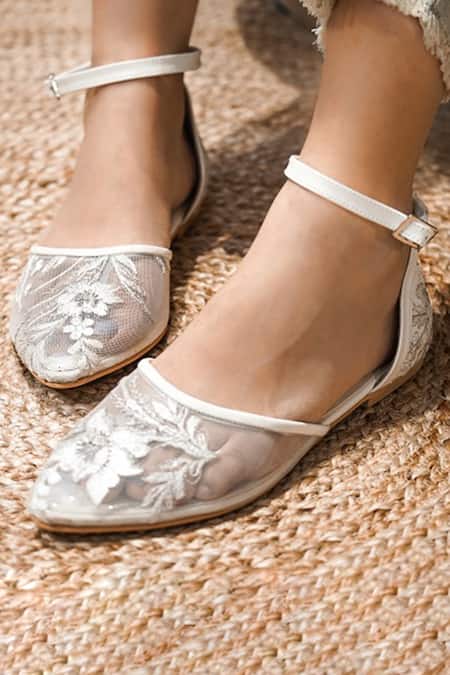Tiesta White Shaye Embroidered Mules 