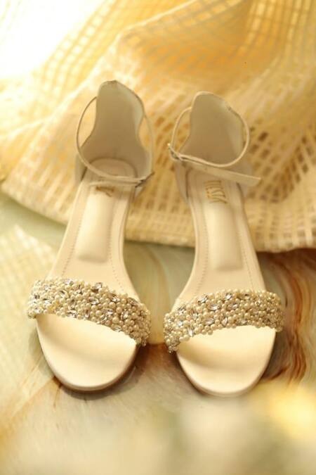 Tiesta Gold Embellished Naaz Heels