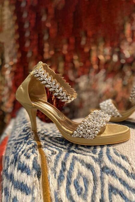 Miss Lola | Wild One Gold Snake Embellished Sandals – MISS LOLA