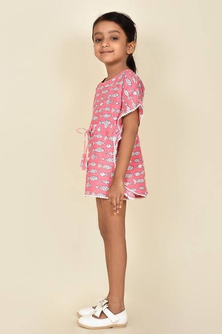 Buy Pankhuri By Priyanka Pink Cotton Fish Print Kaftan Dress Online at Aza Fashions Buy_Pankhuri By Priyanka_Pink Cotton Fish Print Kaftan Dress _Online_at_Aza_Fashions