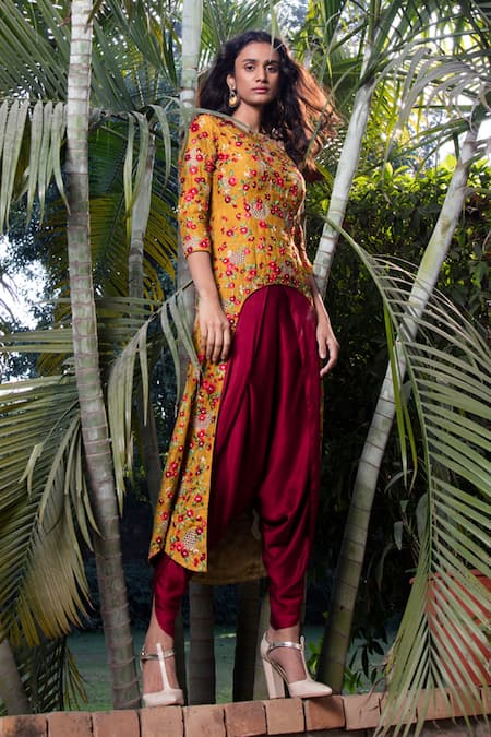 Incheetape Asymmetric Kurta & Dhoti Pant Set 