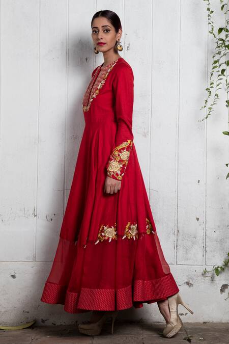 Incheetape_Red Organza, Silk Linen Floral Motifs Round Embroidered Anarkali And Pant Set _Online_at_Aza_Fashions
