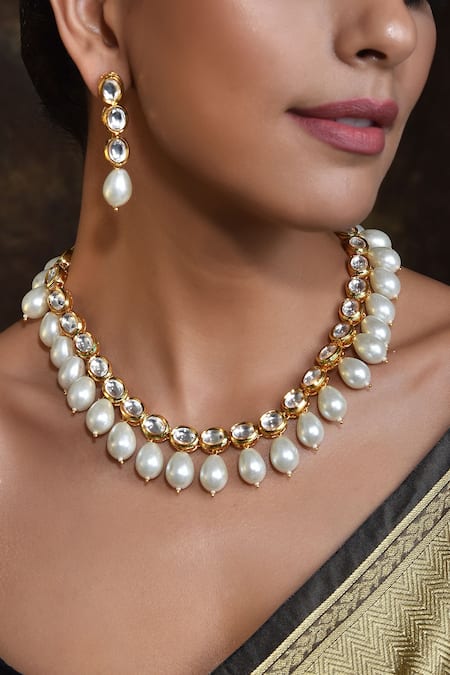 Shop Swabhimann Gold Plated Diamonds, Stones Handcrafted Kundan Necklace Set Online at Aza Fashions Shop_Swabhimann_Gold Plated Diamonds, Stones Handcrafted Kundan Necklace Set _Online_at_Aza_Fashions