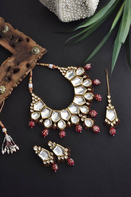 Buy_Swabhimann_Gold Plated Diamonds, Stones Geometric Kundan Studded Choker Set _Online_at_Aza_Fashions