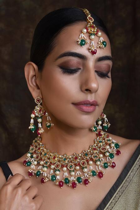 Swabhimann Gold Plated Pearls Floral Kundan Studded Choker Set Online at Aza Fashions Swabhimann_Gold Plated Pearls Floral Kundan Studded Choker Set _Online_at_Aza_Fashions
