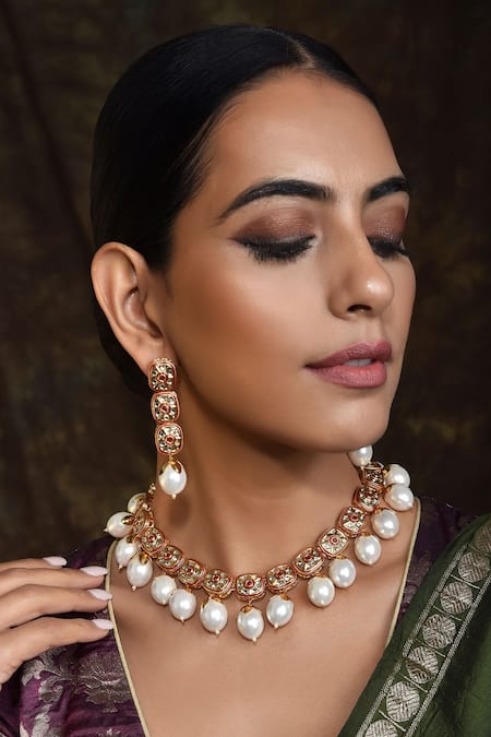 Buy_Swabhimann_Gold Plated Pearls Necklace Set _Online_at_Aza_Fashions