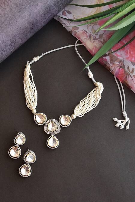 Swabhimann_White Imitation Diamonds Layered Polki Necklace Set _Online_at_Aza_Fashions
