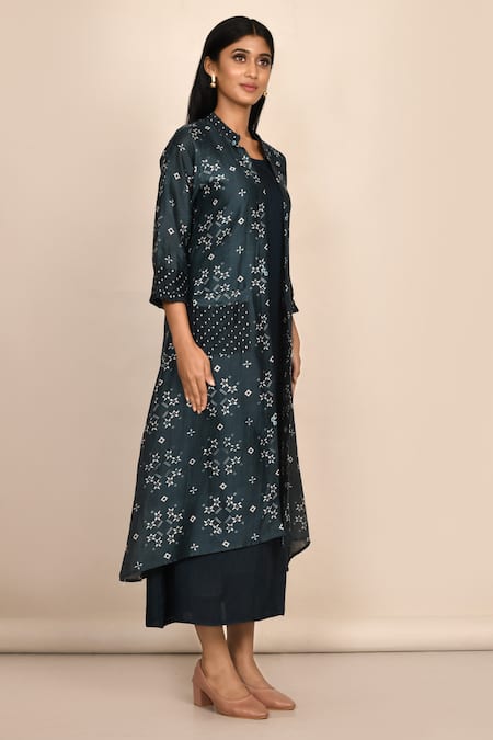 Samyukta Singhania_Grey Cotton Silk Printed Geometric Mandarin Collar Jacket And Kurta Set_Online_at_Aza_Fashions