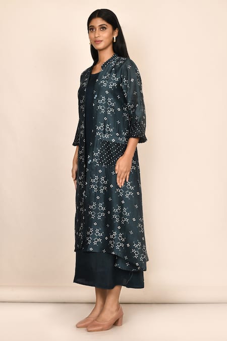Buy_Samyukta Singhania_Grey Cotton Silk Printed Geometric Mandarin Collar Jacket And Kurta Set_Online_at_Aza_Fashions