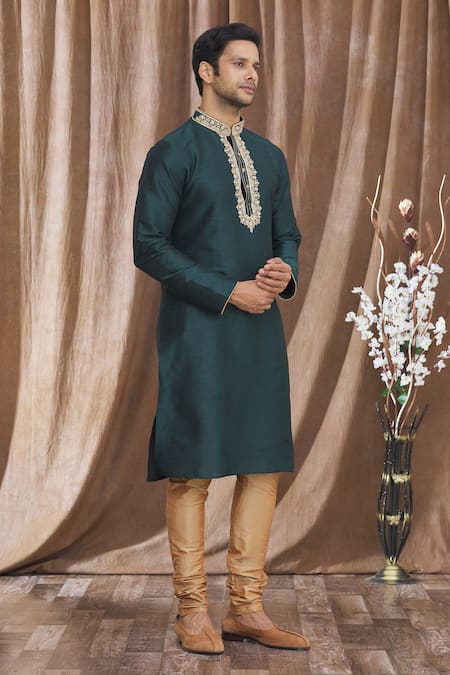 Buy_Arihant Rai Sinha_Green Silk Embroidery Banarasi Floral Thread Kurta _Online_at_Aza_Fashions