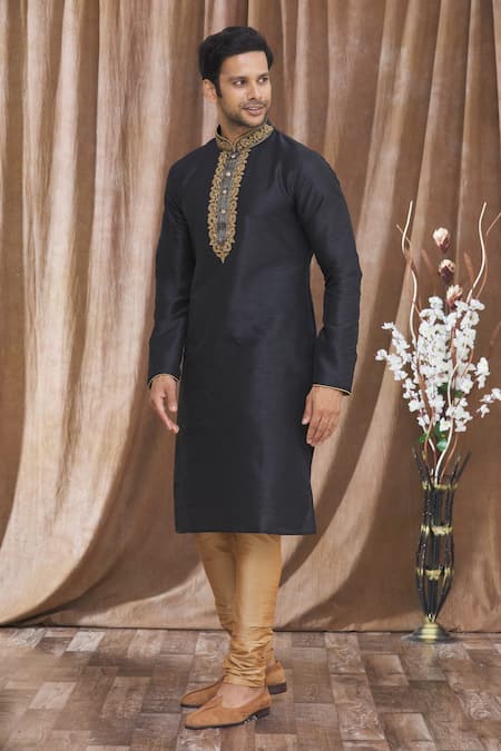 Buy_Arihant Rai Sinha_Black Silk Embroidery Floral Thread Work Kurta _Online_at_Aza_Fashions