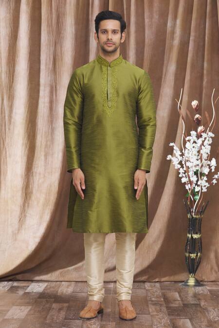 Arihant Rai Sinha Green Silk, Brocade Embroidery Thread Placket Kurta Online at Aza Fashions Arihant Rai Sinha_Green Silk, Brocade Embroidery Thread Placket Kurta _Online_at_Aza_Fashions