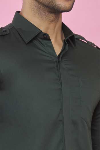 Aces By Arjun Agarwal_Green Cotton Plain Shirt_at_Aza_Fashions