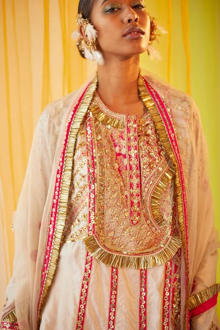 Shop_Priyanka Singh_White Silk Embroidered Sequins Round Zardozi Work Kurta Set  _at_Aza_Fashions