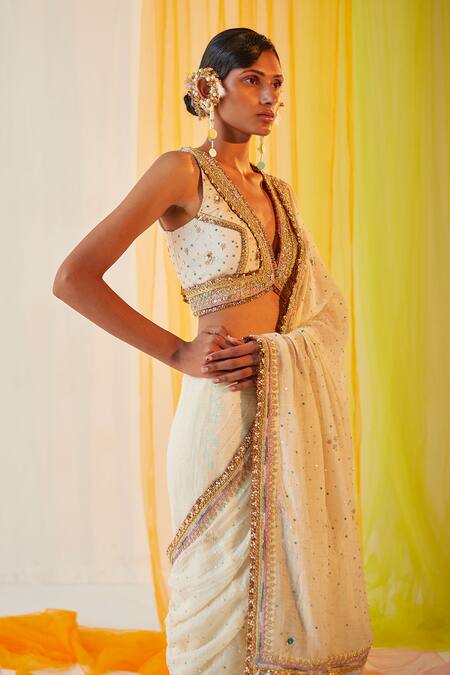 Priyanka Singh_White Cotton, Mul Silk Mukaish Work, Textured Embroidered Saree With Blouse _Online_at_Aza_Fashions