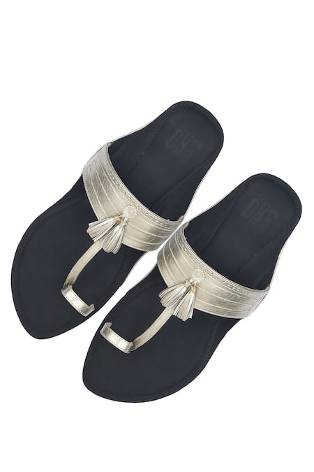 Shop Sko Black Tasselled Kolhapuri Sandals at Aza Fashions Shop_Sko_Black Tasselled Kolhapuri Sandals_at_Aza_Fashions