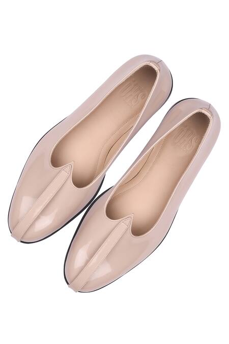 Shop Sko Beige Patent Leather Mojaris at Aza Fashions Shop_Sko_Beige Patent Leather Mojaris_at_Aza_Fashions
