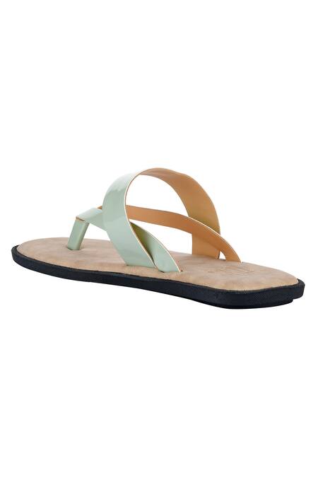 Shop_Sko_Green Plain Tur Leather V-strap Sandals _Online_at_Aza_Fashions